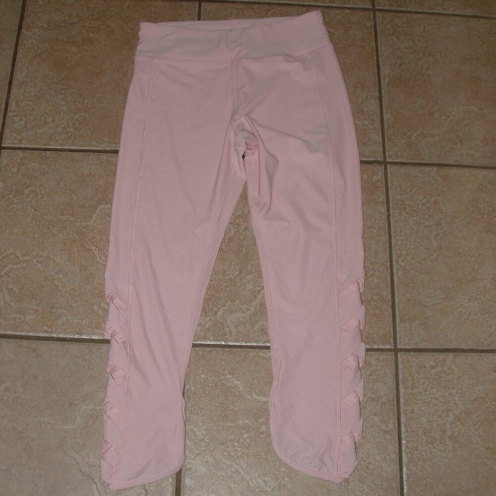 CALI  ACTIVE Pink Sz Medium Stretchy Athletic Leg Cutouts Leggings Media Pocket